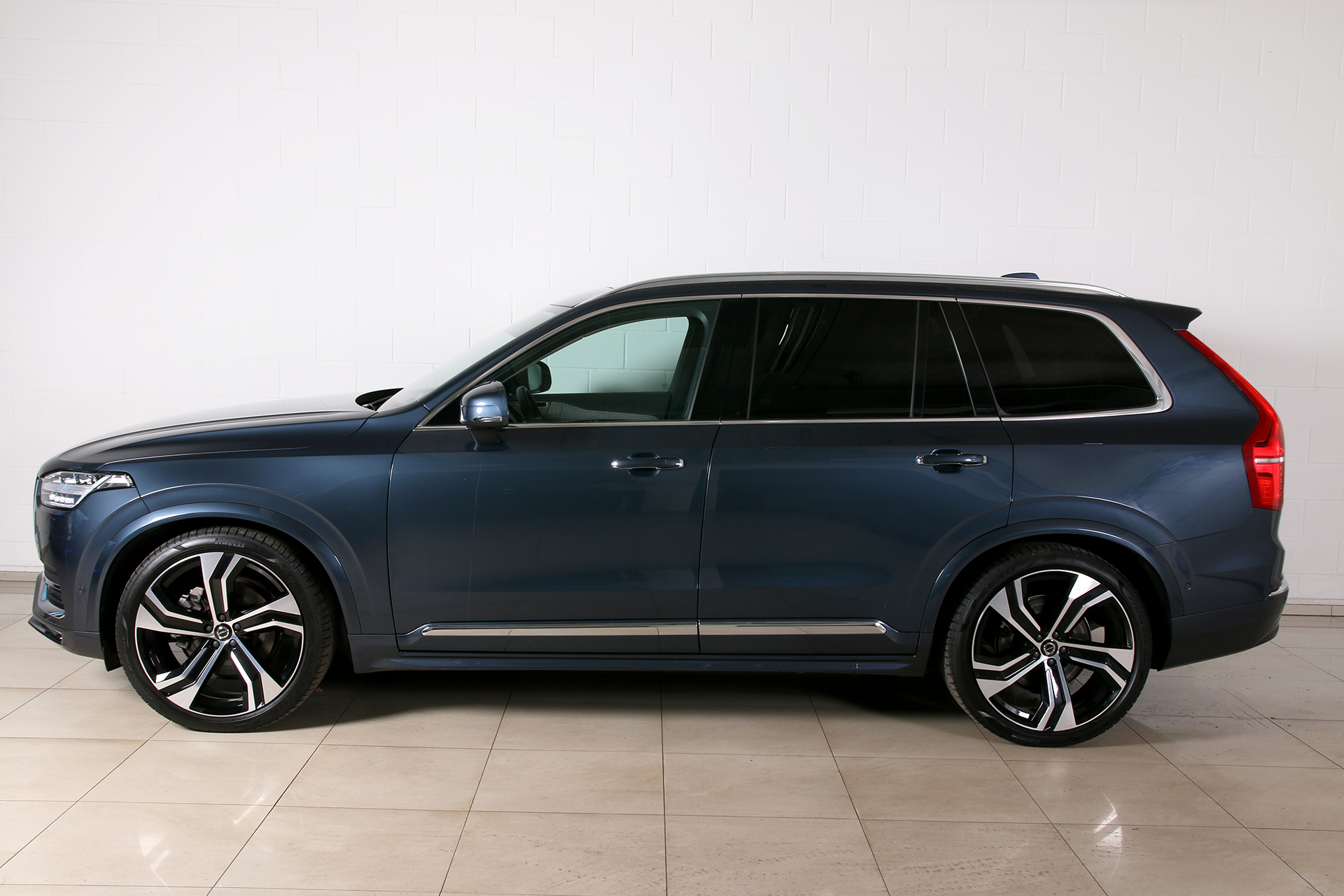 Volvo XC90 AWD ULTIMATE BRIGHT 7 LUXURY XENIUM FULL - Autode müük
