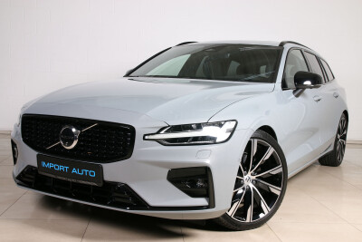 Volvo V60 ULTIMATE DARK INTELLI SAFE PRO