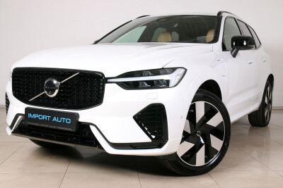 Volvo XC60 AWD DARK LUXURY INTELLI SAFE PRO