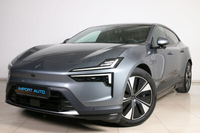 Polestar 4 AWD LONG RANGE DUAL MOTOR PLUS PILOT NAPPA FULL