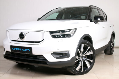 Volvo XC40 AWD ULTIMATE DARK RECHARGE FULL